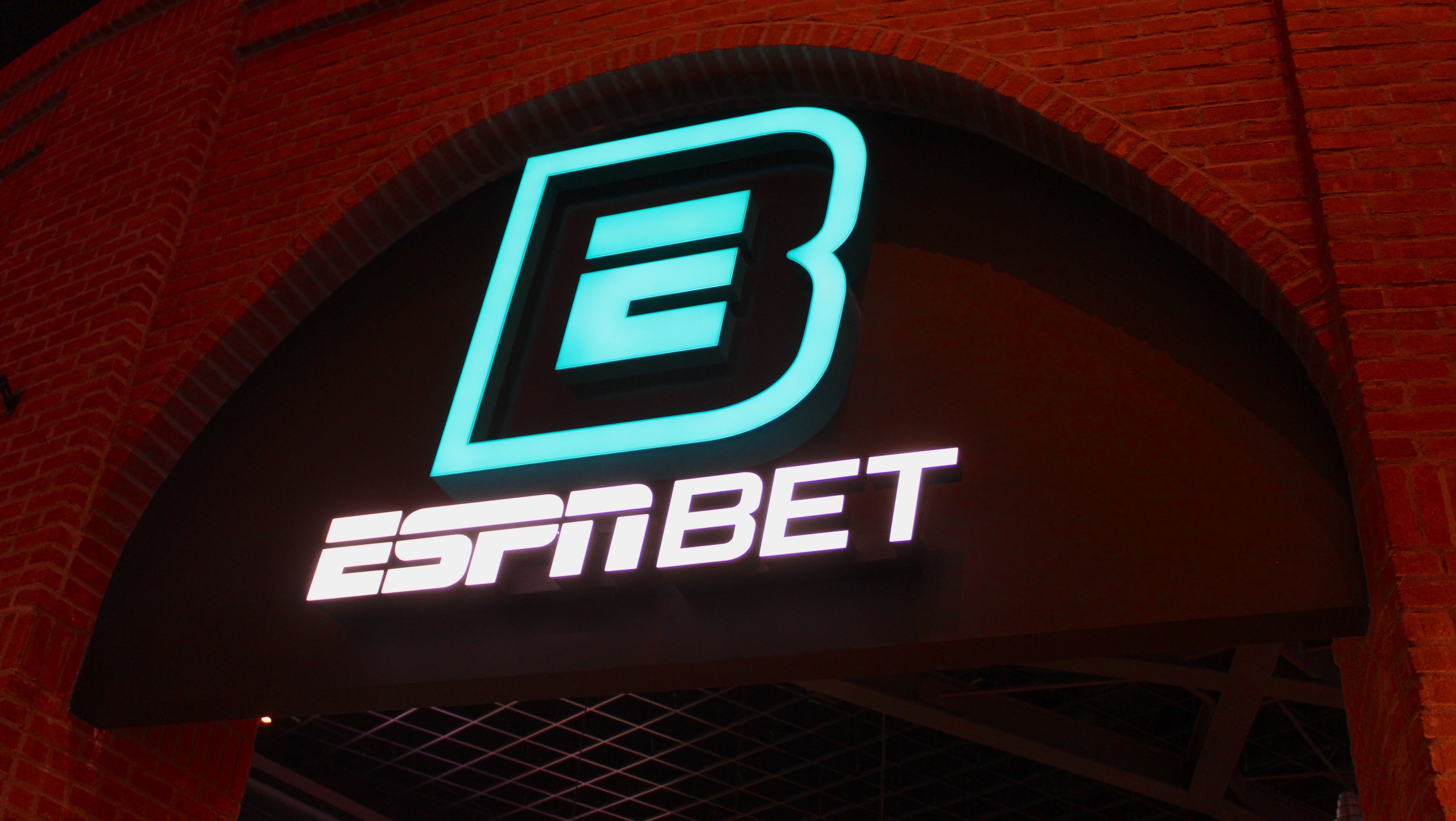 PENN Announces 10 New ESPN BET retail sportsbook locations